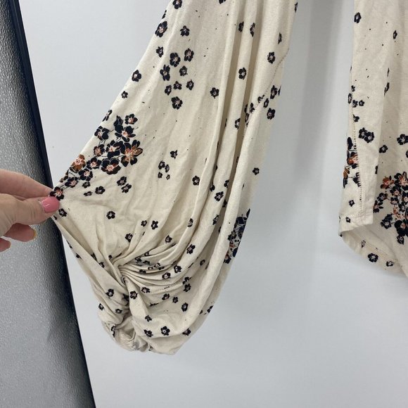 NWT Free People To The Tropics Balloon Sleeve Floral Top - Picture 4 of 6